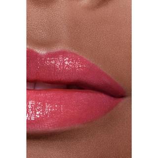 CHANEL ROUGE COCO FLASH LA COULEUR, LA BRILLANCE, L'INTENSITÉ EN UN ÉCLAIR 