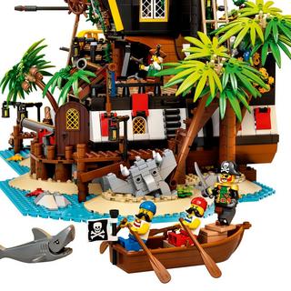 LEGO  21322 Piraten der Barracuda-Bucht 