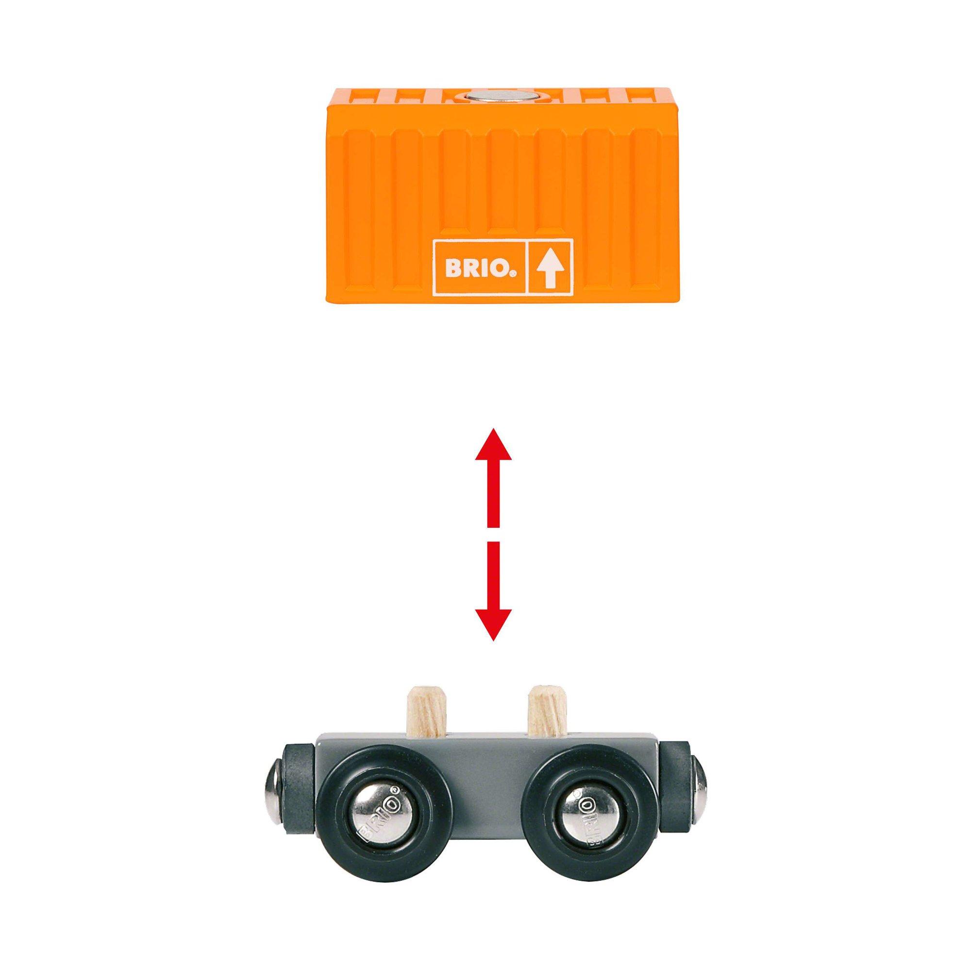 BRIO  Train de marchandises à trois wagons  