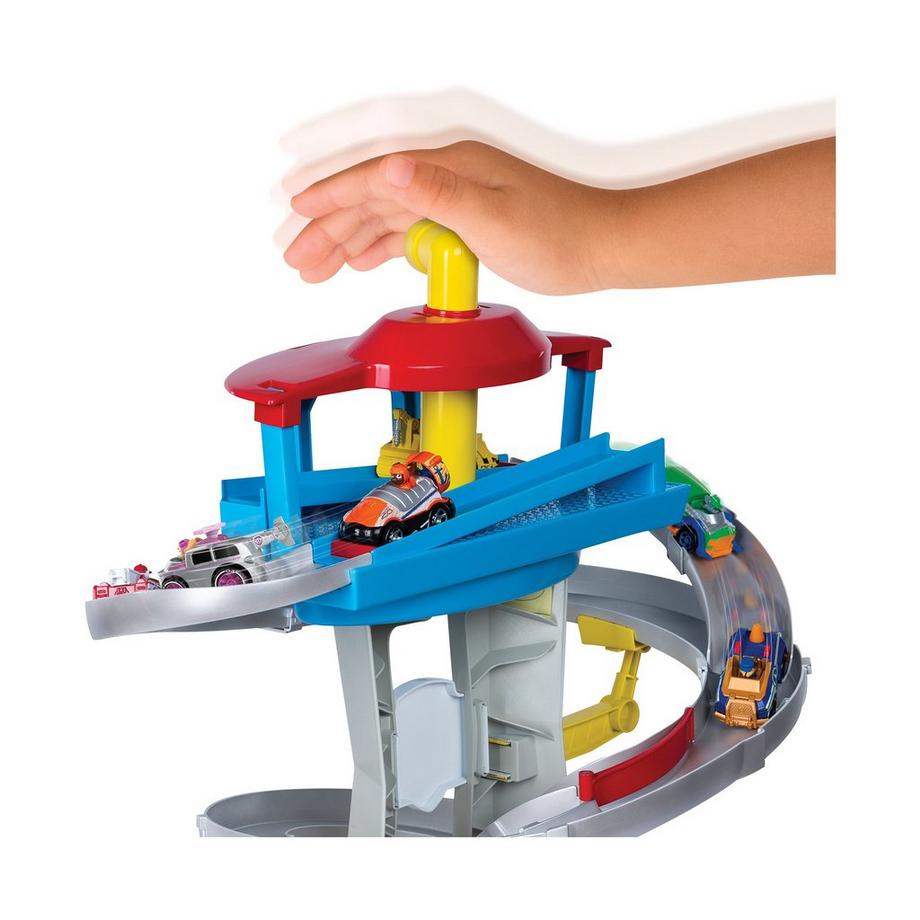 Spin Master  Paw Patrol True Metal Adventure Bay Spielset Mit 2 Metallfahrzeugen Im Maßstab 1:55 