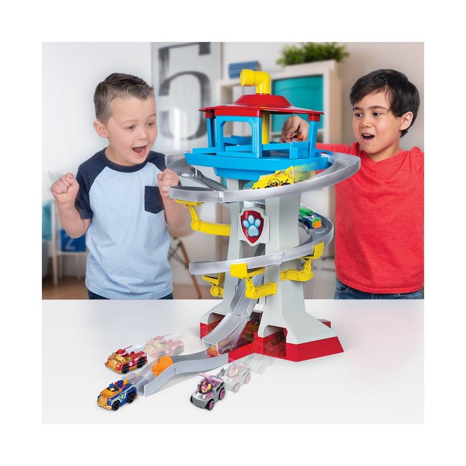Spin Master  Paw Patrol True Metal Adventure Bay Spielset Mit 2 Metallfahrzeugen Im Maßstab 1:55 