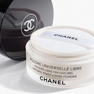 CHANEL POUDRE UNIVERSELLE LIBRE CIPRIA SATINATA TRASPARENTE PER IL VISO 
