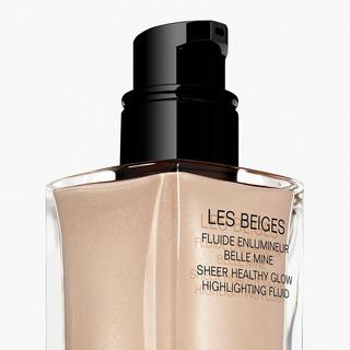 CHANEL LES BEIGES FLUIDE ENLUMINEUR FLUIDO ILLUMINANTE DEL COLORITO EFFETTO IRIDATO. EFFETTO LUMINOSO PER VISO E CORPO 
