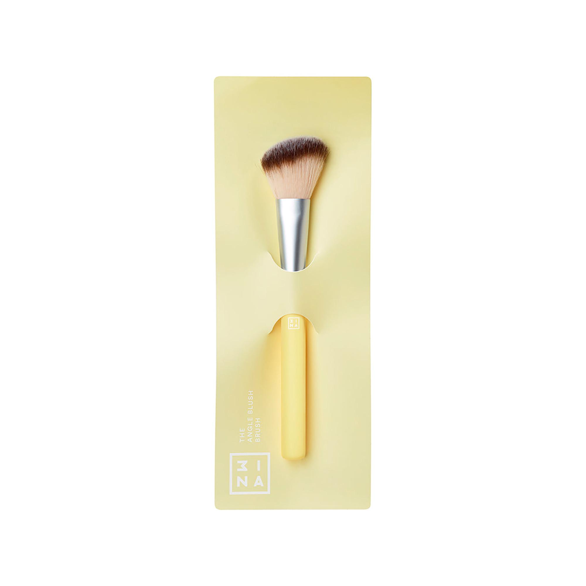 3INA The Angle Blush Brush 