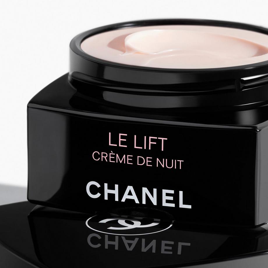 CHANEL LE LIFT CRÈME DE NUIT GLÄTTET – FESTIGT – ERNEUERT 
