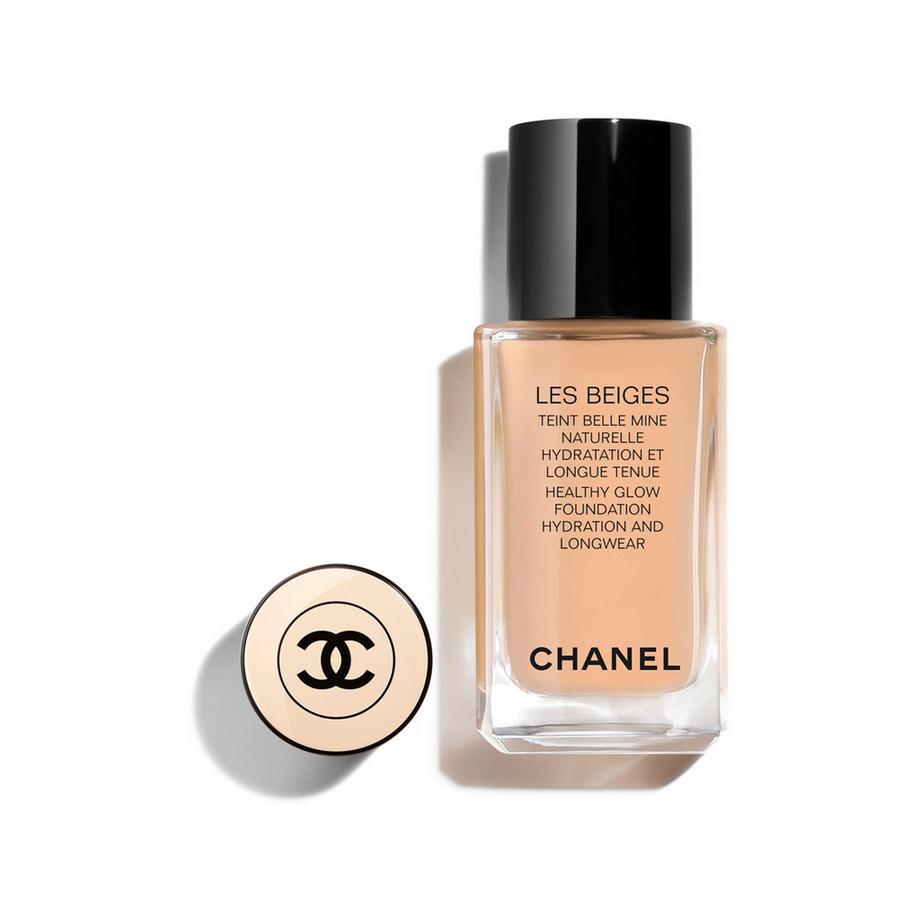 CHANEL LES BEIGES FOND DE TEINT TEINT BELLE MINE NATURELLE HYDRATATION ET LONGUE TENUE  