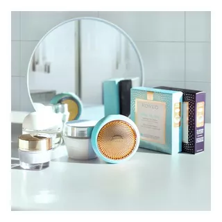 FOREO  UFO™ 2 Maskengerät Mit Wärme-, LED-Licht- Und Kryotherapie 