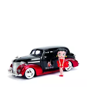 Betty Boop 1939 Chevy Master Deluxe 