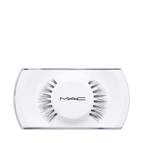 MAC Cosmetics  Lash 81 Charmer 