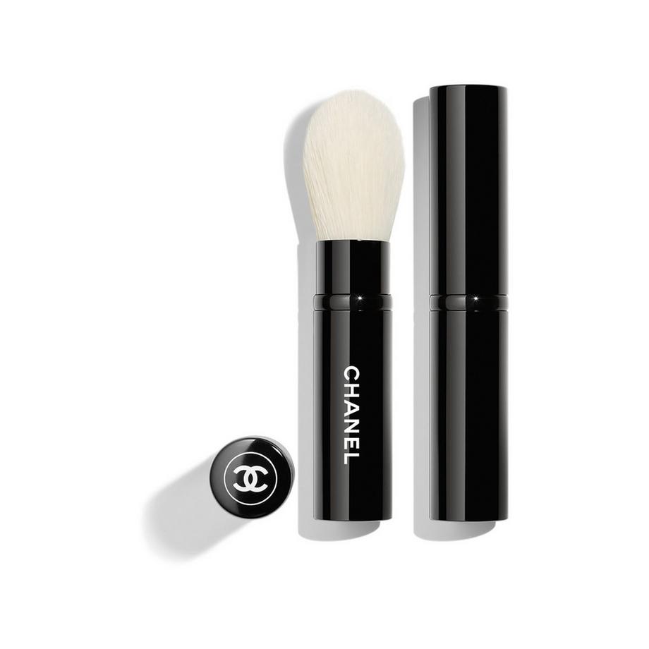 CHANEL PINCEAU ILLUMINATEUR RÉTRACTABLE N°111 NOUVEAU. PINCEAU ILLUMINATEUR RÉTRACTABLE  