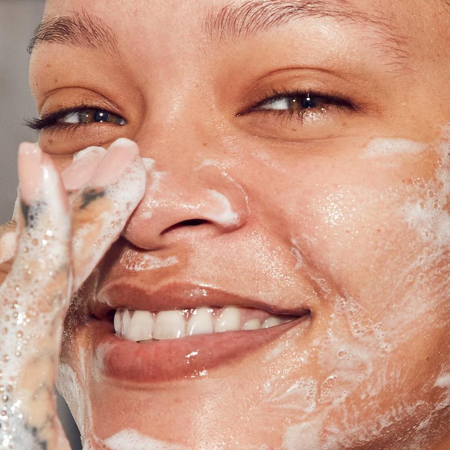 FENTY SKIN TOTAL CLEANS'R Total Cleans'r Remove It All 