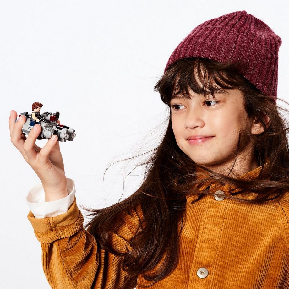 LEGO®  75295 Millennium Falcon™ Microfighter  