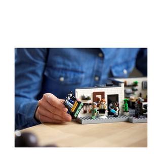 LEGO® @ 10291 10291 Queer Eye – The Fab 5 Loft 