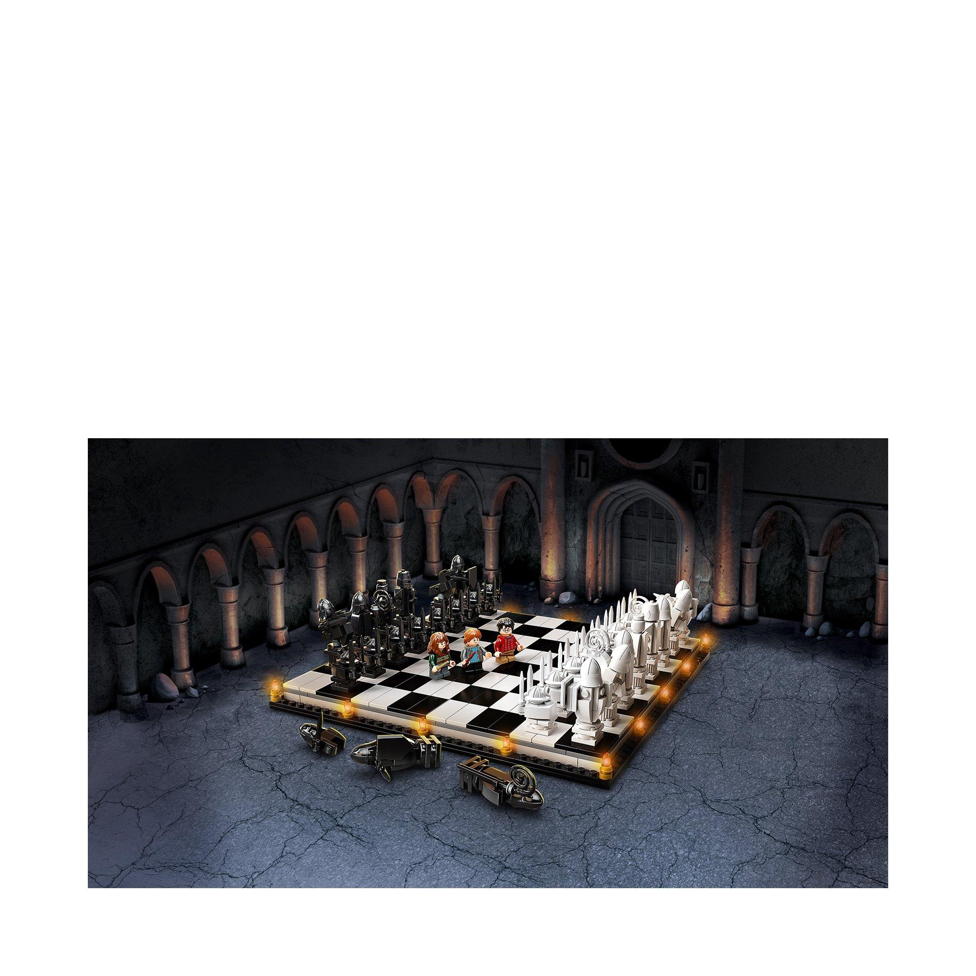 LEGO® @ 76392 Hogwarts™ Wizard's Chess @ 76392 