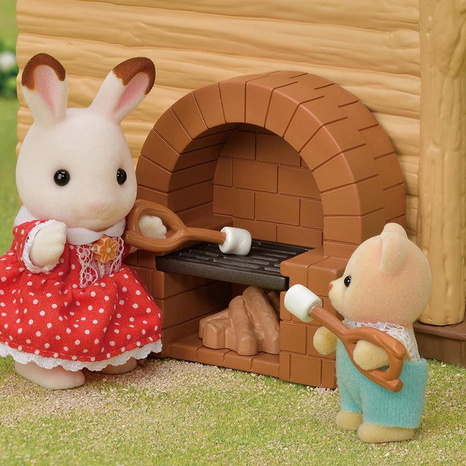 Sylvanian Families  Lakeside Lodge 