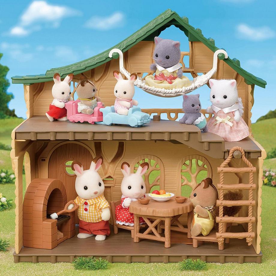 Sylvanian Families  Lakeside Lodge 
