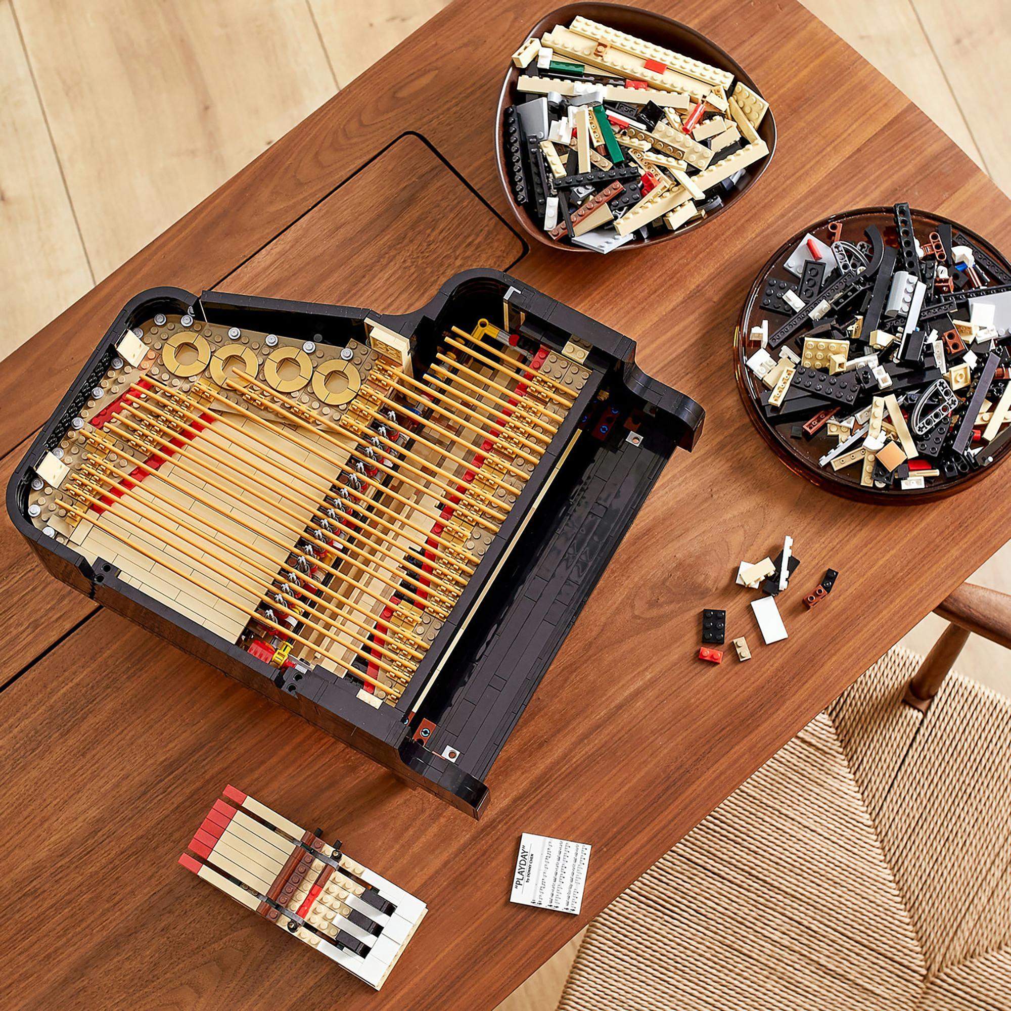 LEGO®  21323 Le piano à queue 