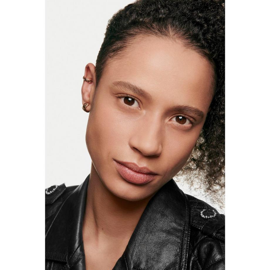 CHANEL ULTRA LE TEINT  TEINT COMPACT HAUTE TENUE ULTRA CONFORT – FINI ZÉRO DÉFAUT 