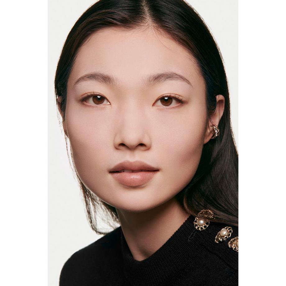 CHANEL ULTRA LE TEINT TEINT COMPACT HAUTE TENUE ULTRA CONFORT – FINI ZÉRO DÉFAUT 