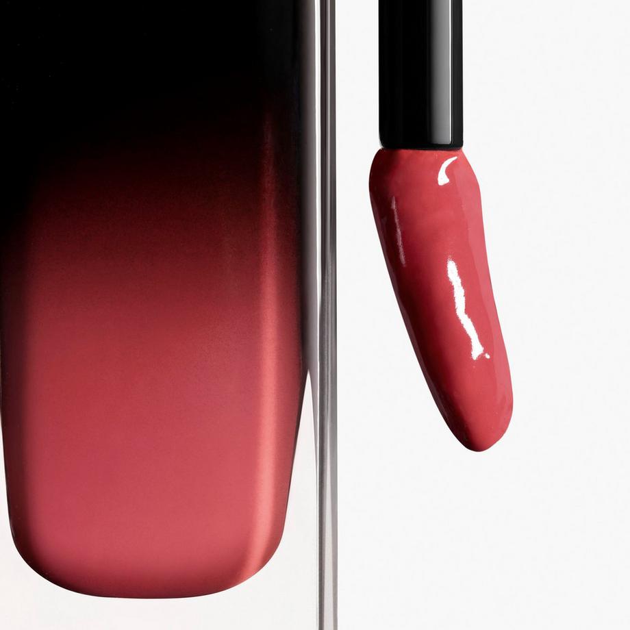 CHANEL ROUGE ALLURE LAQUE  DER GLÄNZENDE FLUID-LIPPENSTIFT MIT LANGEM HALT 