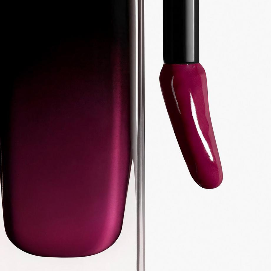 CHANEL ROUGE ALLURE LAQUE  IL ROSSETTO FLUIDO BRILLANTE TENUTA ESTREMA 