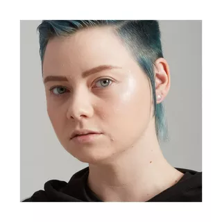 NYX-PROFESSIONAL-MAKEUP  California Beamin‘ Face N Body Liquid Highlighter Bombshell