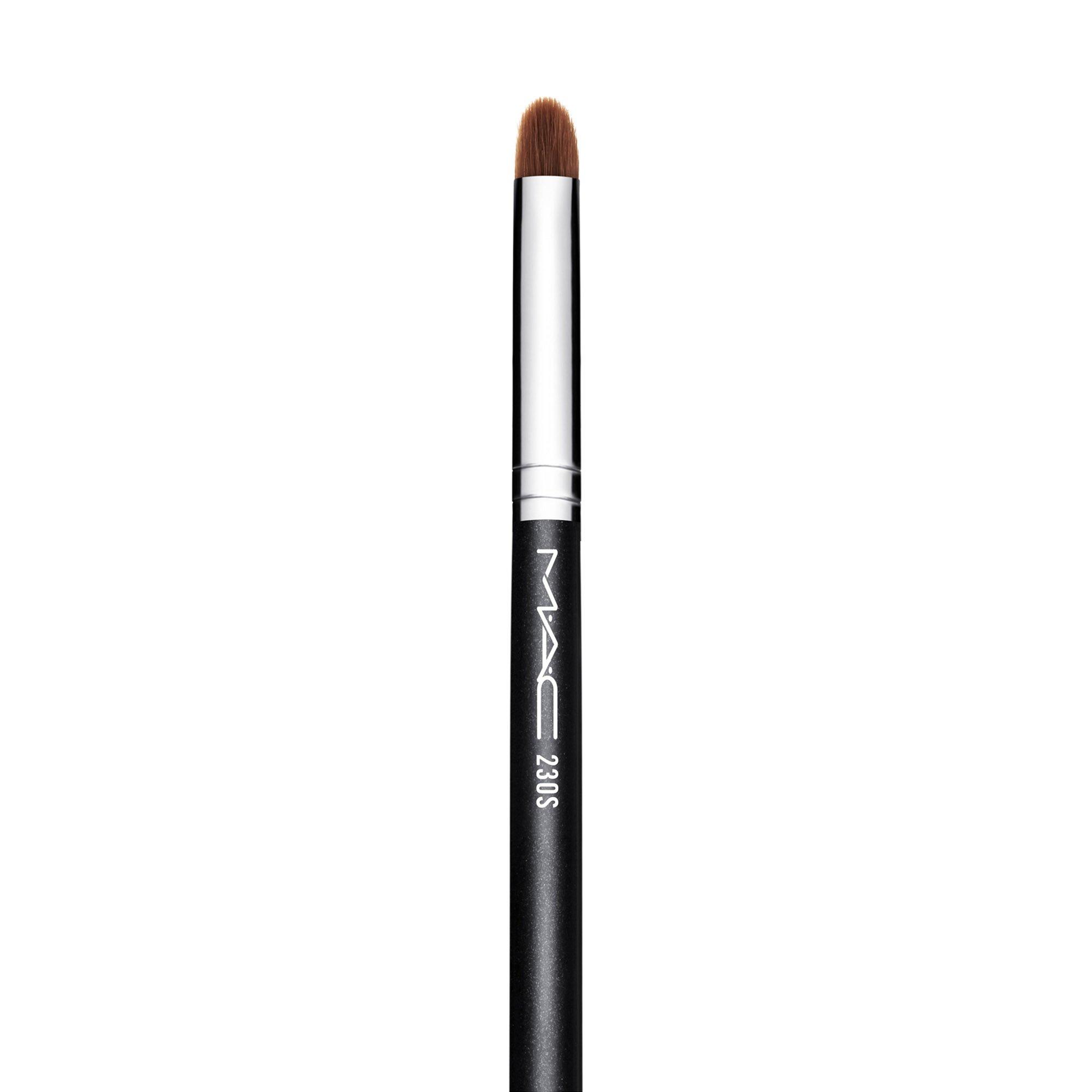 Image of MAC Cosmetics 230S Multipurpose Detailing Brush