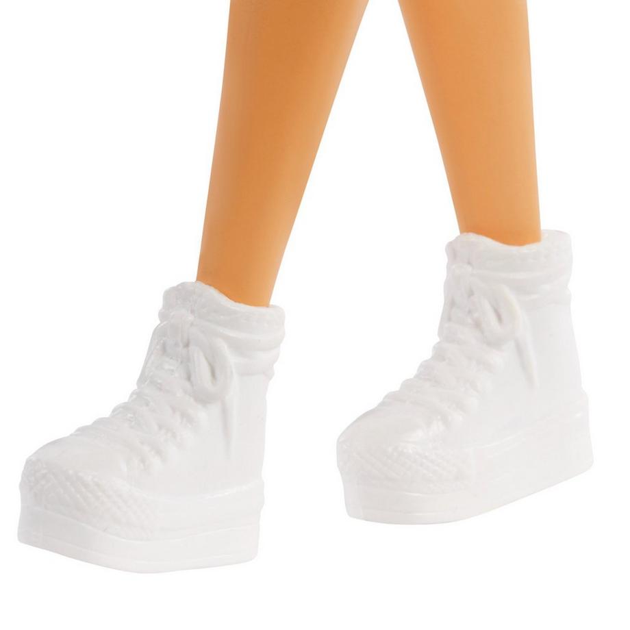 Barbie  Poupée Fashionistas en robe Tie Dye 