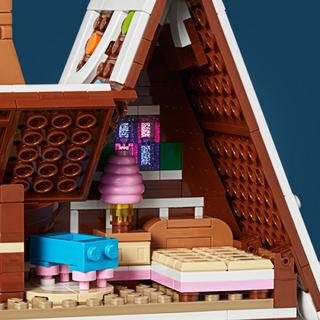 LEGO®  10267  Casa di pan di zenzero 