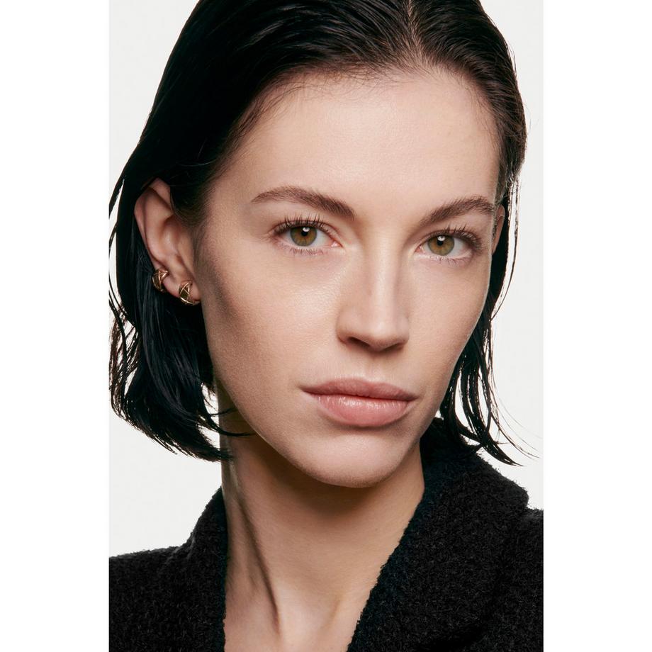 CHANEL SUBLIMAGE L'ESSENCE DE TEINT SÉRUM DE TEINT ULTIME GÉNÉRATEUR D’ÉCLAT 