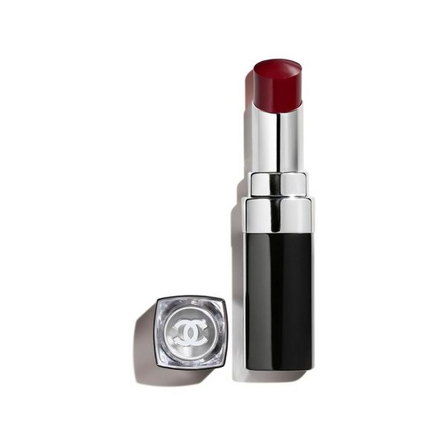 IL ROSSETTO IDRATANTE E RIMPOLPANTE A LUNGA TENUTA, COLORE E BRILLANTEZZA INTENSI.