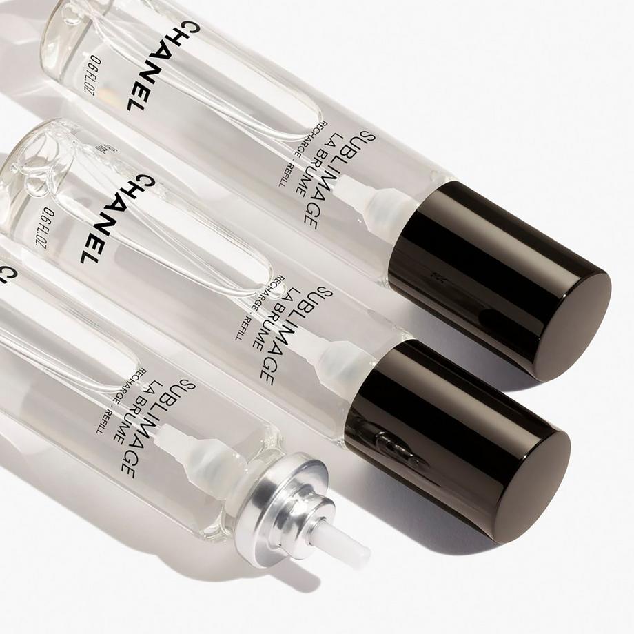 CHANEL SUBLIMAGE LA BRUME BRUME ULTIME : PROTÈGE ET HYDRATE – LA RECHARGE 