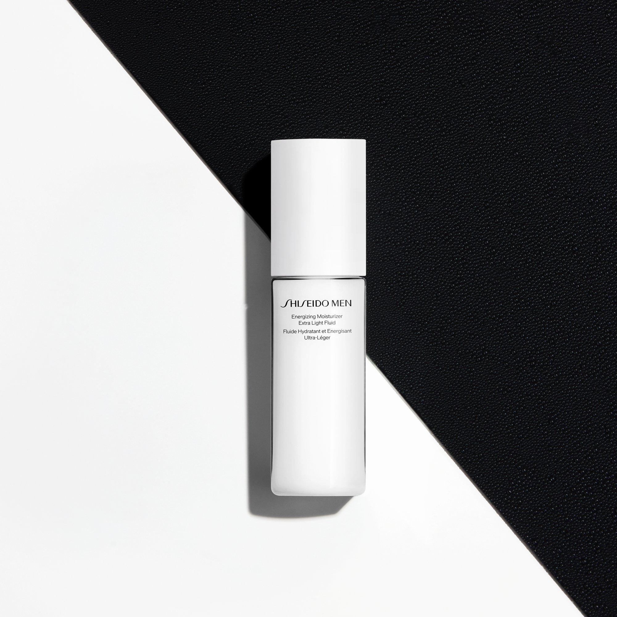 SHISEIDO Men Men Energizing Moisturizer Extra Light Fluid 