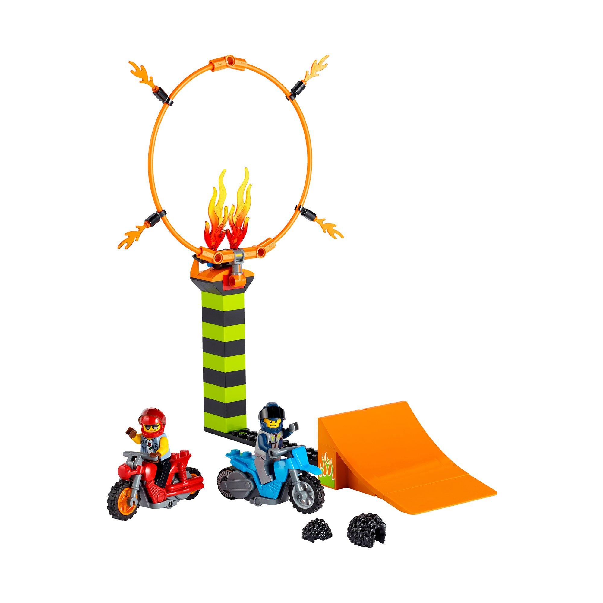 LEGO®  60299 Le spectacle des cascadeurs 