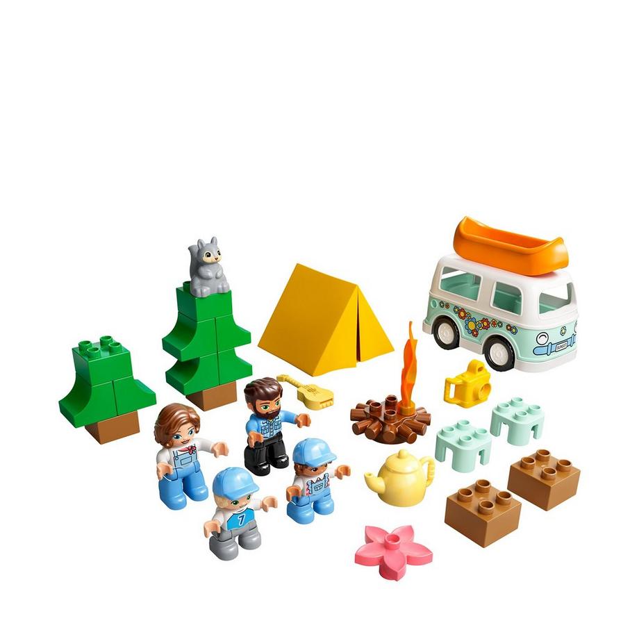LEGO®  10946 Aventures en camping-car en famille 