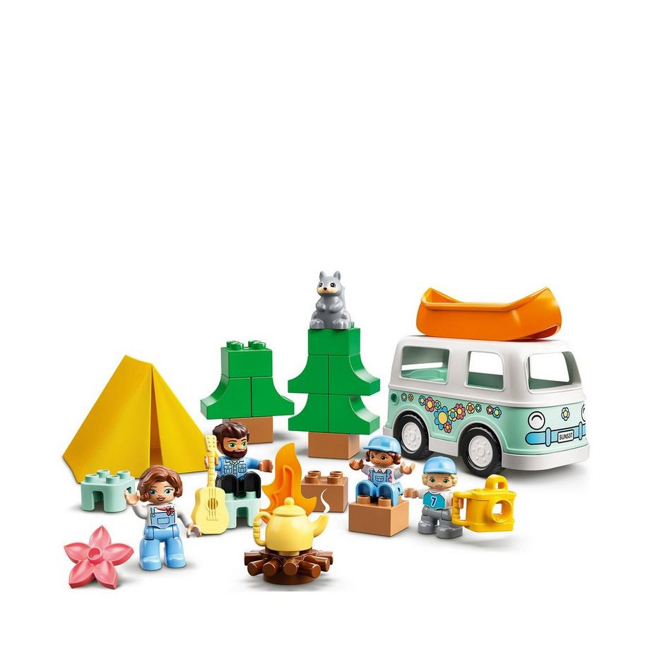 LEGO®  10946 Aventures en camping-car en famille 