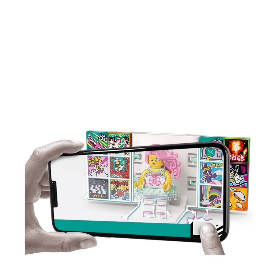 LEGO®  43111 Candy Castle Stage 