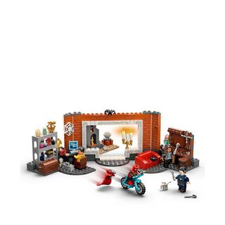 LEGO®  76185 Spider-Man dans l’atelier du Saint des Saints 