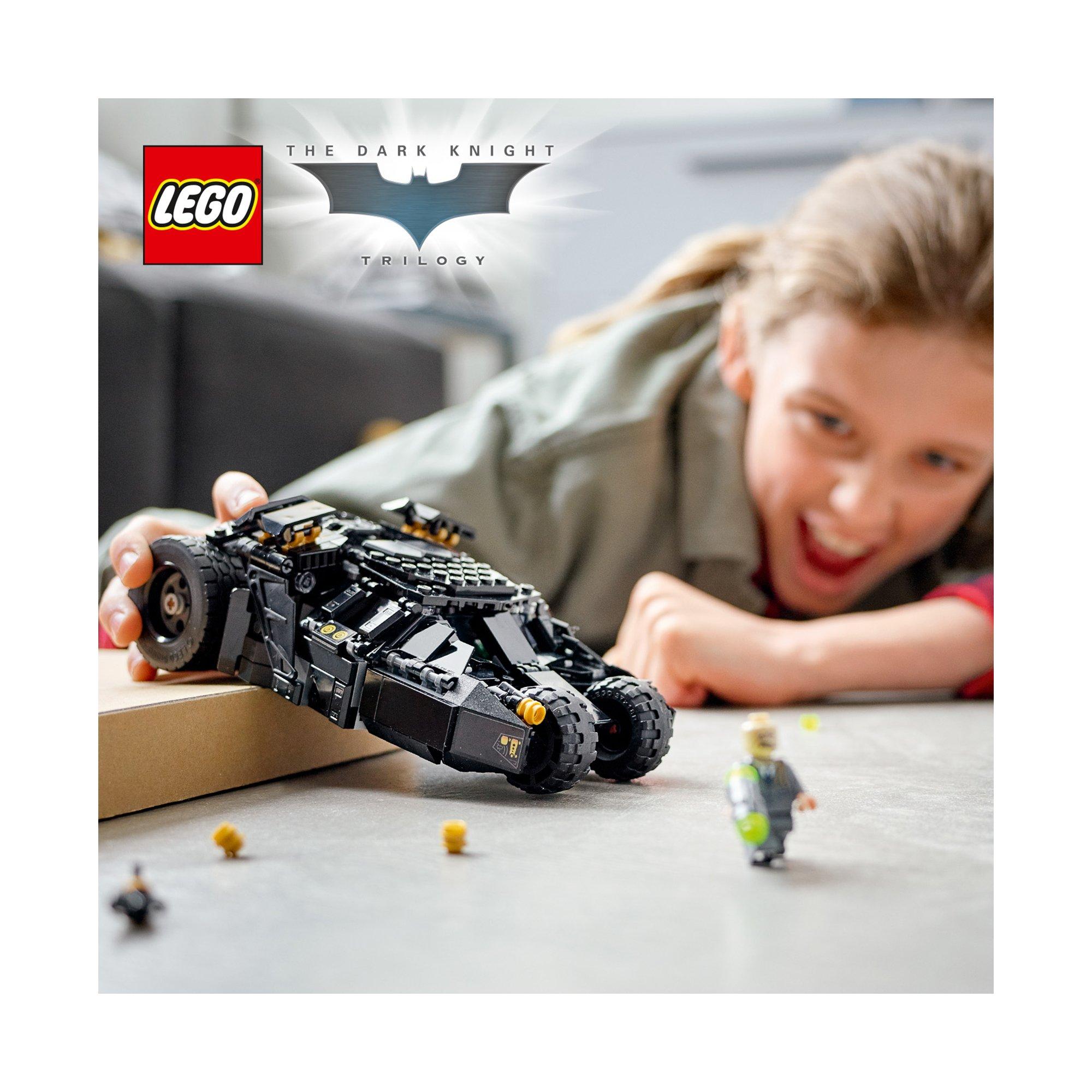 LEGO®  76239 Batmobile™ Tumbler: resa dei conti con Scarecrow™ 