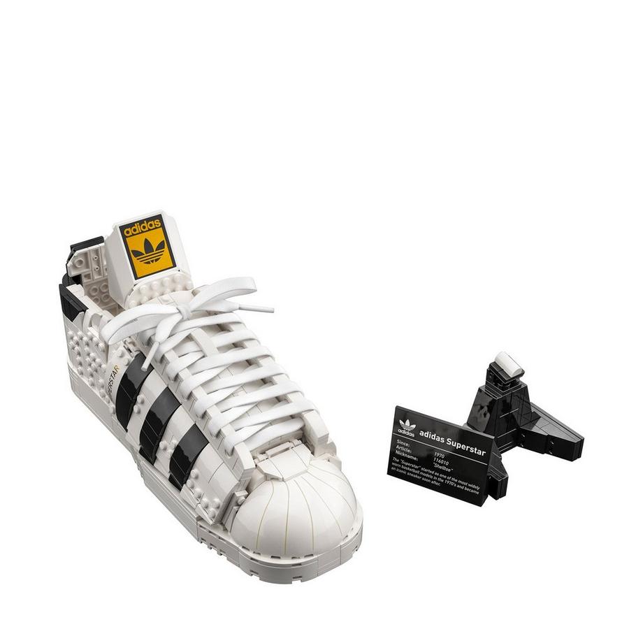 LEGO®  10282 Adidas Originals Superstar 