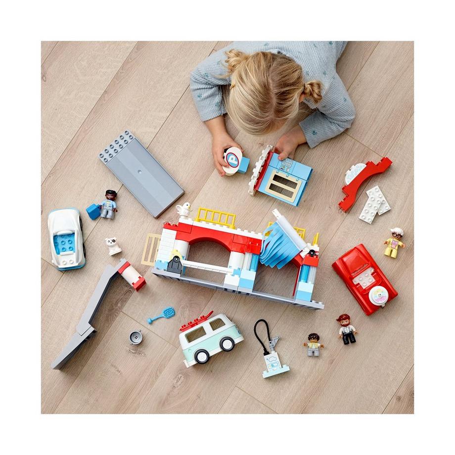LEGO®  10948 Le garage et la station de lavage 