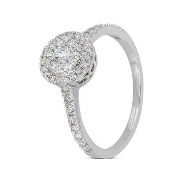 Ring mit Diamant