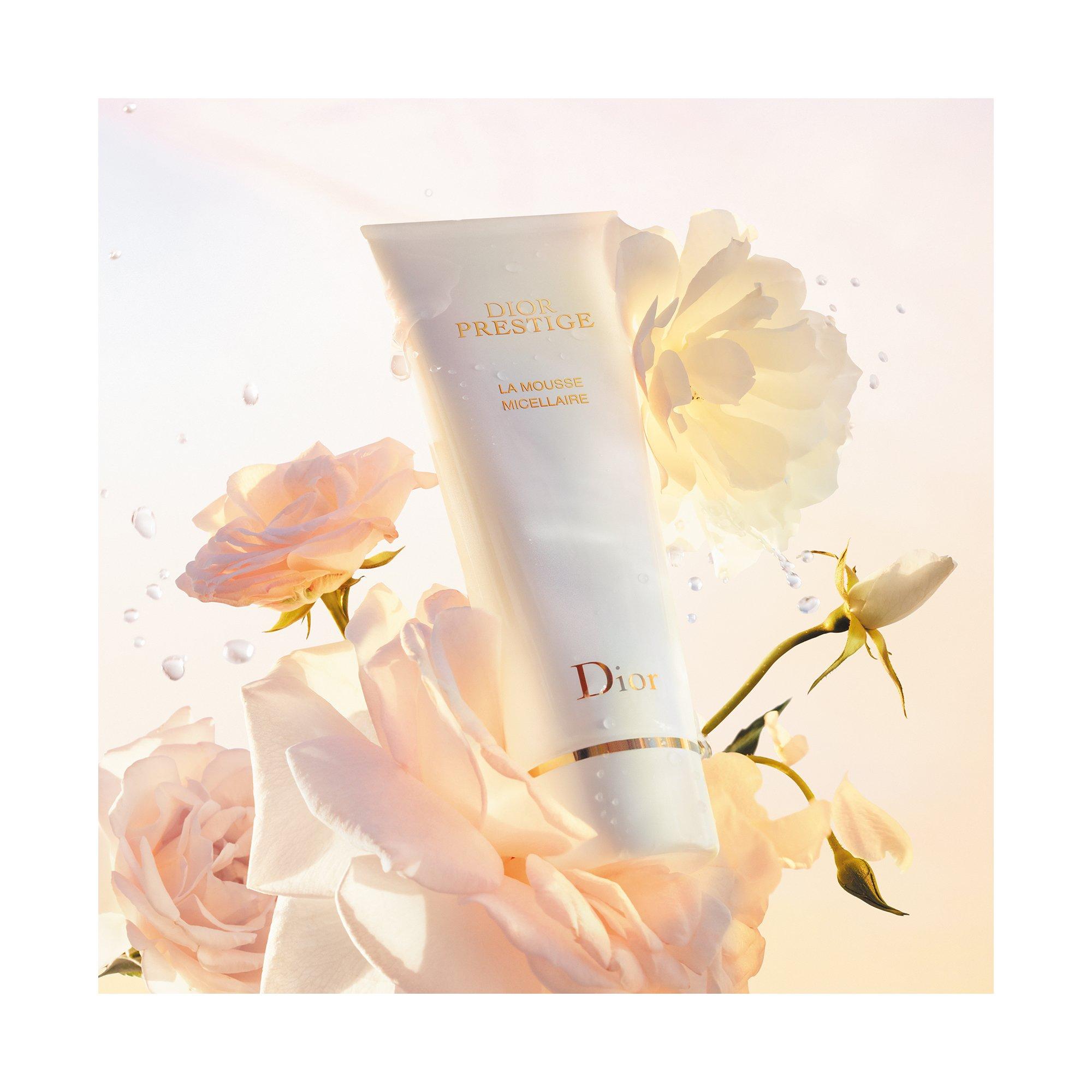 洗顔料 Dior Prestige La Mousse Micellaire 120g 洗顔料 Dior Prestige La Mousse Micellaire 120g DIOR Prestige La