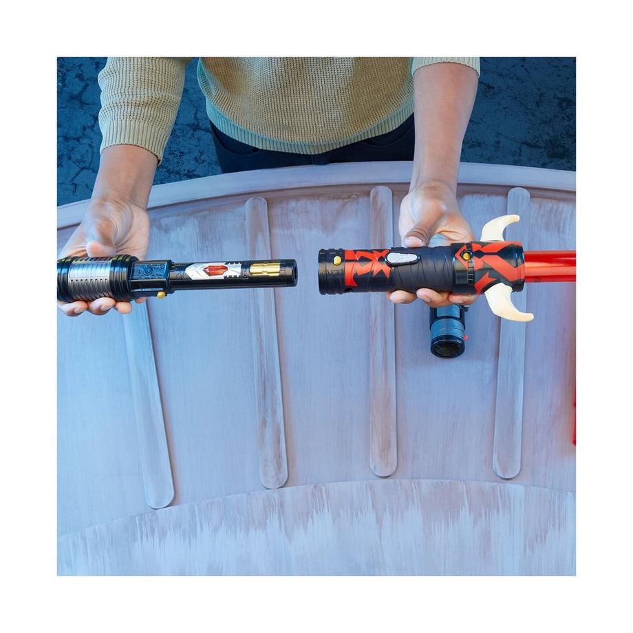 Hasbro  Star Wars Elektronisches Lichtschwert, Darth Maul 