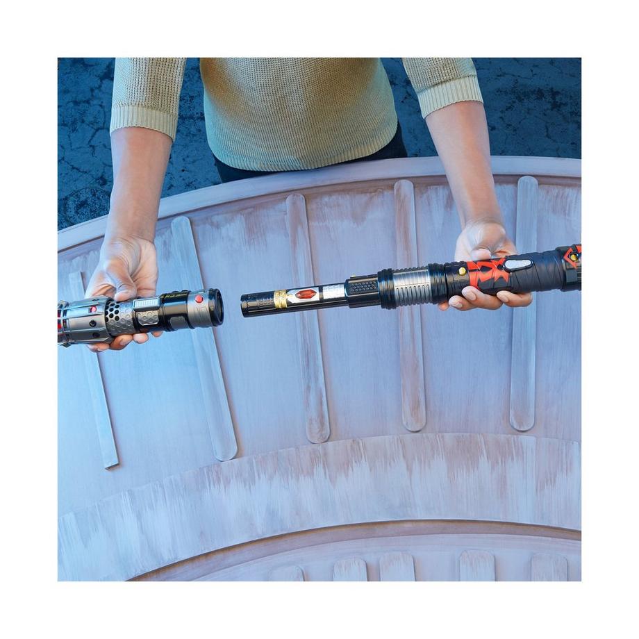 Hasbro  Star Wars Elektronisches Lichtschwert, Darth Maul 