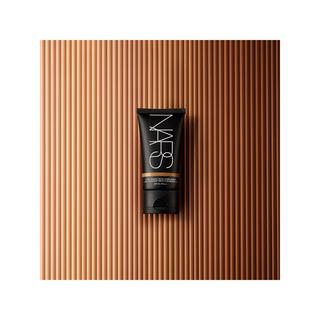 Nars Pure Radiant Tinted Moisturizer  