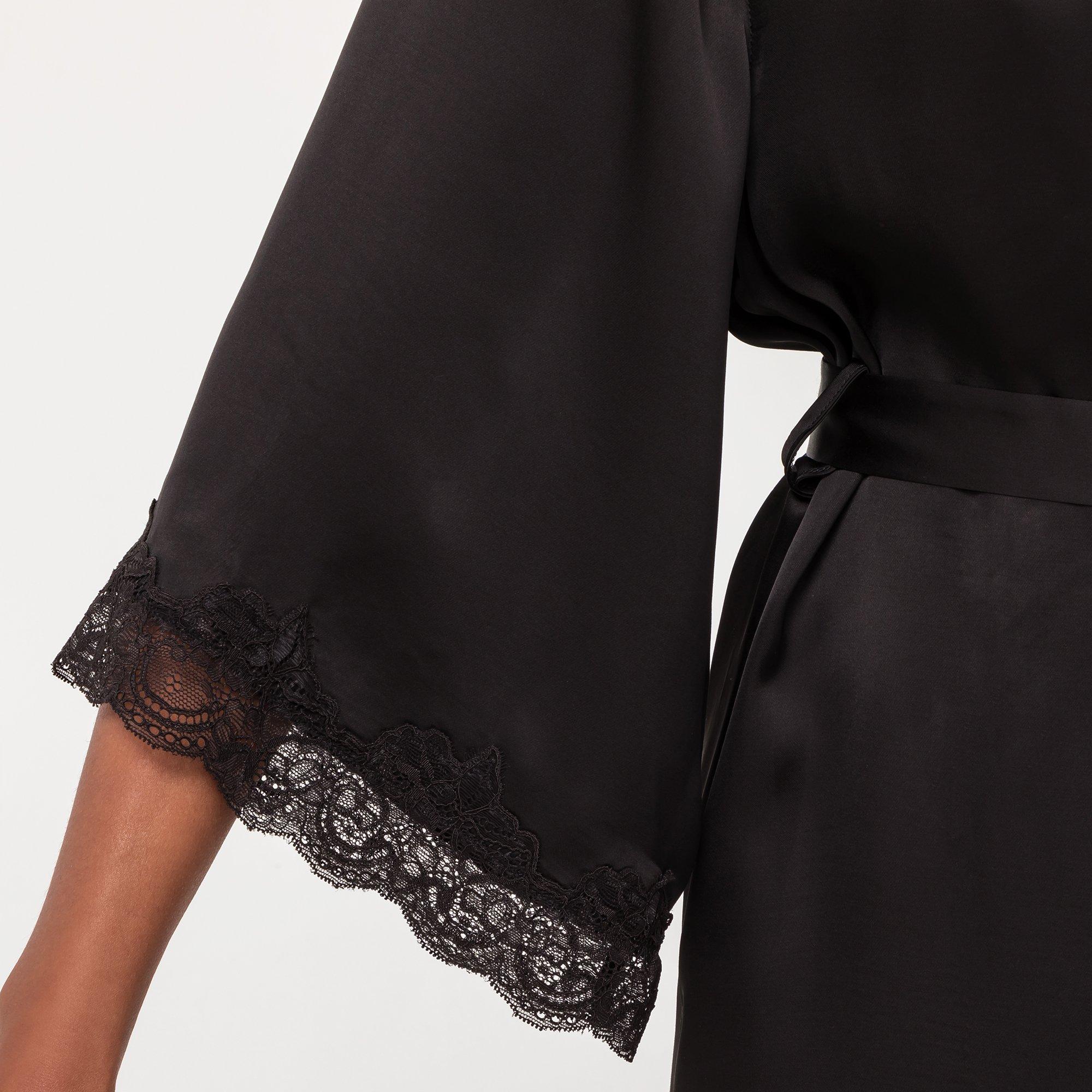 Manor Woman Kimono con bordo in pizzo  