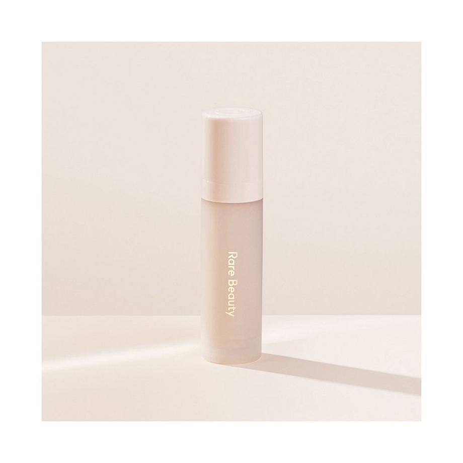 RARE BEAUTY Always An Optimist - Primer illuminante  