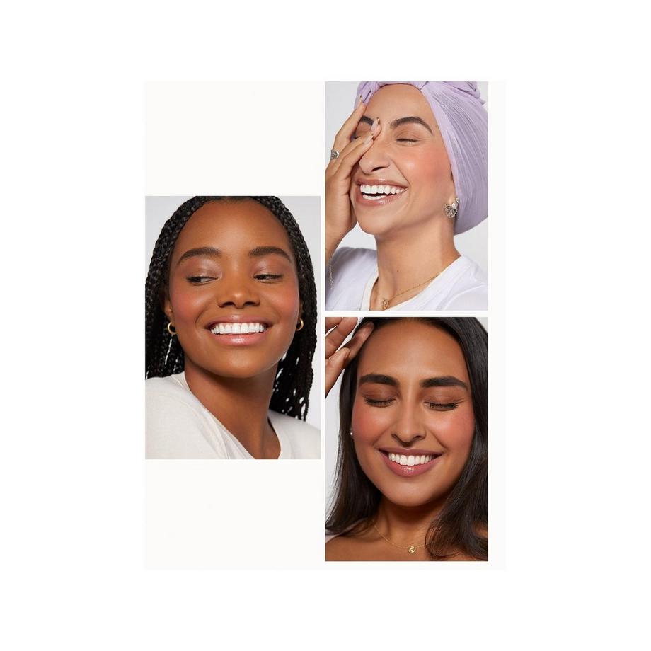 RARE BEAUTY Soft Pinch - Blush liquido  