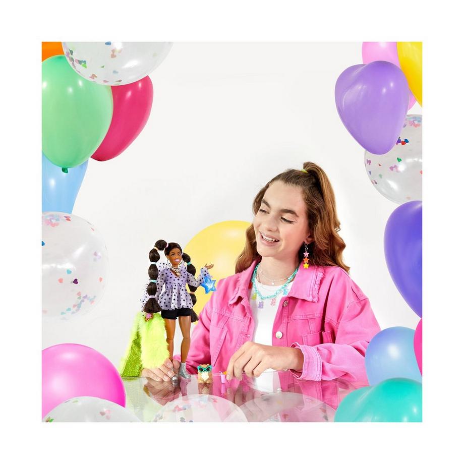 Barbie  Bambola Extra 